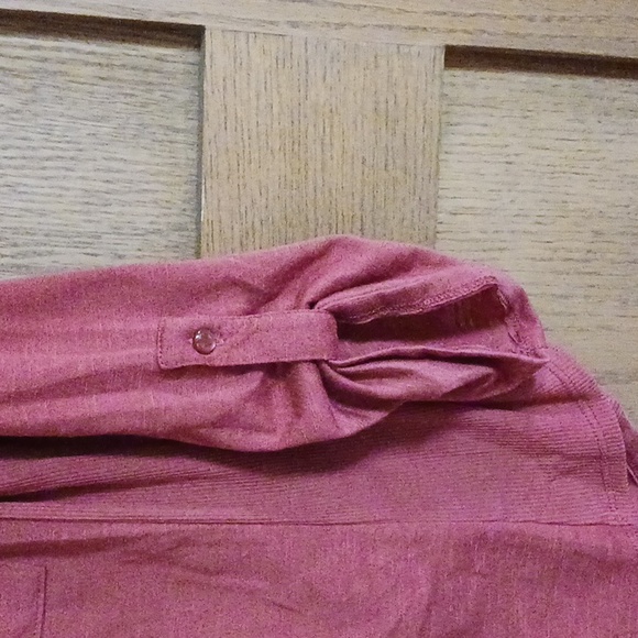 No Boundaries top - Picture 2 of 6